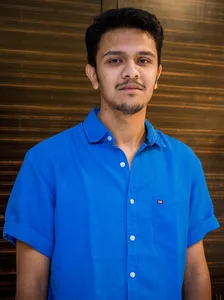 Karthick Naren - Biography