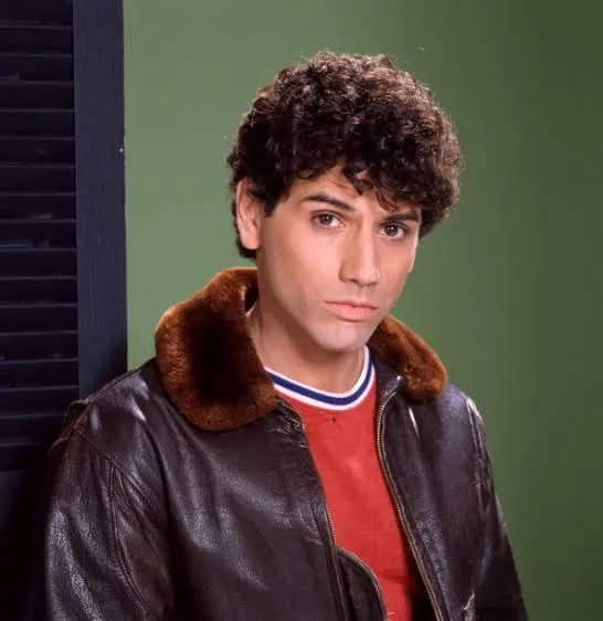 Jon Caliri Biography: Age, Net Worth, Parents, Movies & TV Shows, Career, Partner
