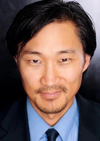 Keong Sim - Biography