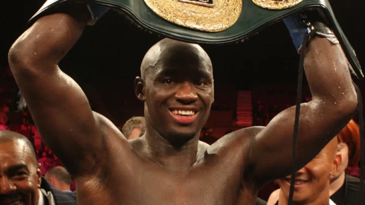 Antonio Tarver Biography: Awards, Height, Olympic Medals, Net Worth, Age, Wife, Parents, Awards