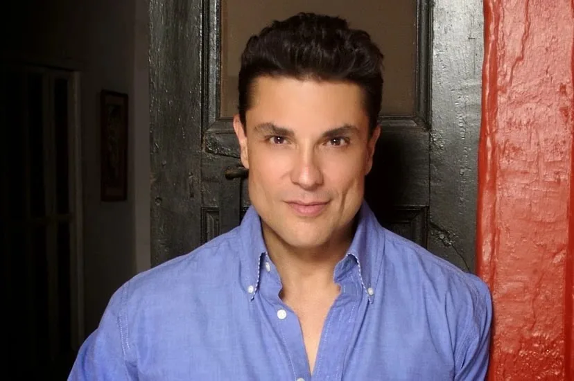 Osvaldo Ríos Biography: Age, Height, Net Worth, Parents, Kids, Telenovelas, Awards, Partner