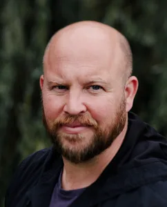 Jamie Deeks - Biography
