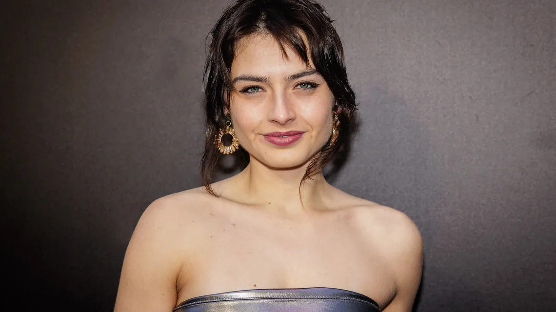 Sophie Bouquet Biography: Net Worth, Movies, TV Shows, Boyfriend, Age, Height, Parents, Instagram
