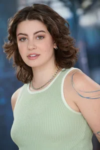 Keara Graves - Biography