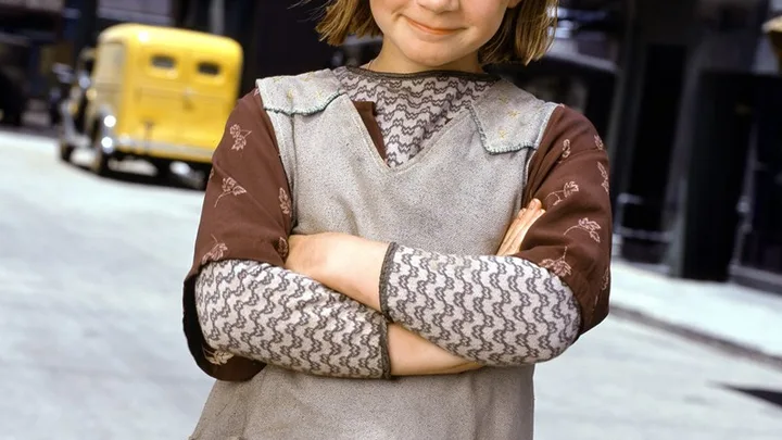 Alicia Morton Biography: Husband, Age, Kids, Height, Net Worth, Parents, Movies & TV Shows, Songs
