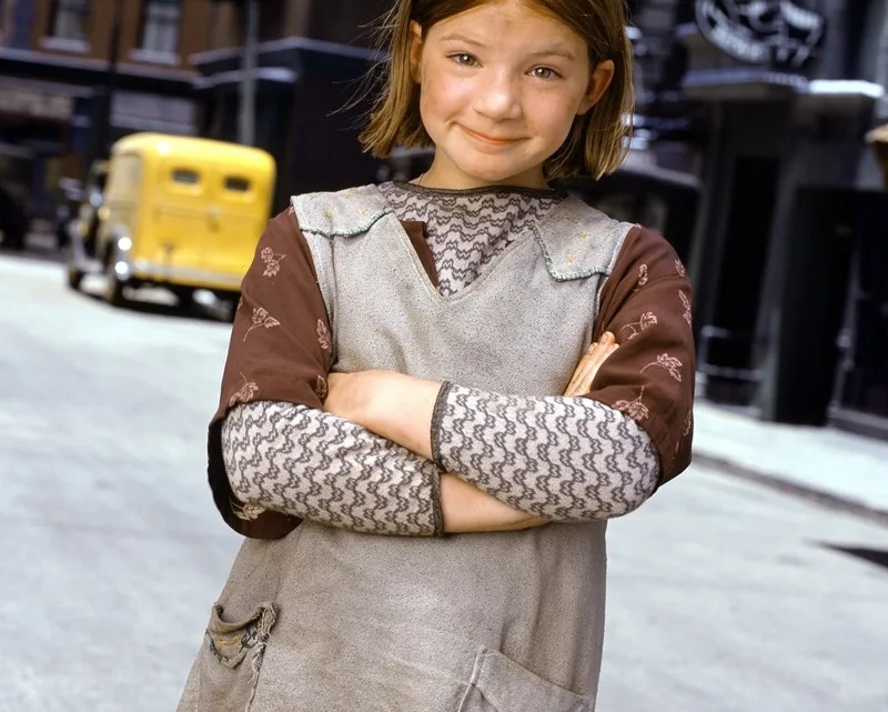 Alicia Morton Biography: Husband, Age, Kids, Height, Net Worth, Parents, Movies & TV Shows, Songs
