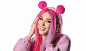 MeganPlays - Biography
