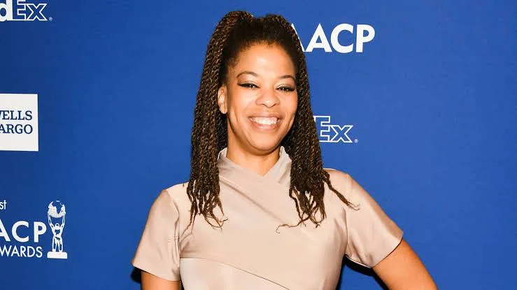 Nkechi Okoro Carroll Biography: Awards, Books, Net Worth, Husband, Age, Height,  Kids, Parents, TV Shows, Awards, Nationality