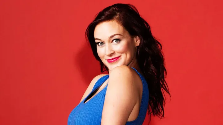 Mamrie Hart Biography: Partner, Age, Height, Net Worth, Parents, Movies, Awards, TV Shows, Instagram