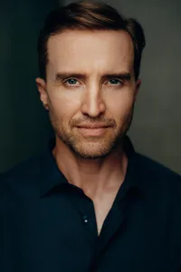 Aaron Poole - Biography
