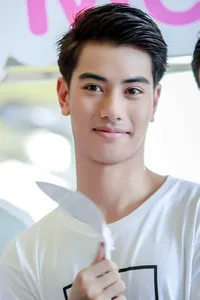 Papangkorn Lerkchaleampote - Biography