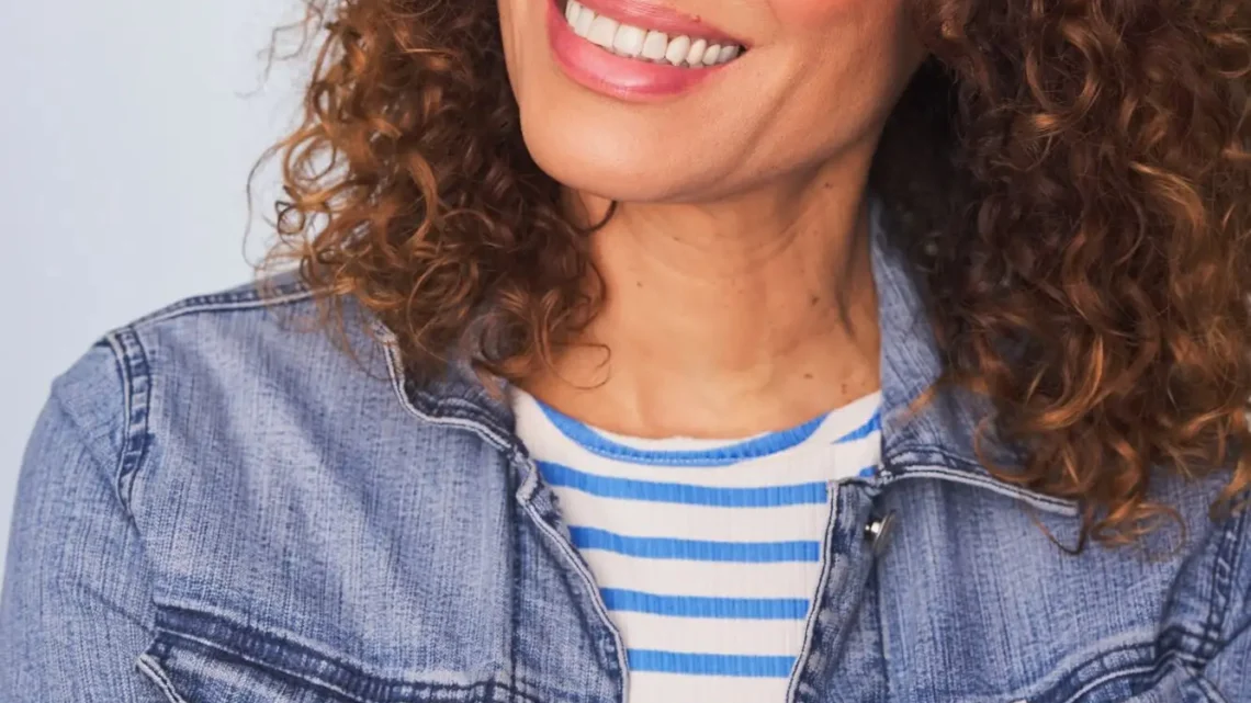 Jaqueline Fleming Biography: Height, Net Worth, Movies, Husband, Age, Parents, Ethnicity, Awards