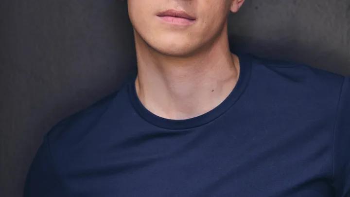 Lennart Betzgen Biography: Age, Parents, Siblings, Net Worth, Movies & TV Shows, Height, Career