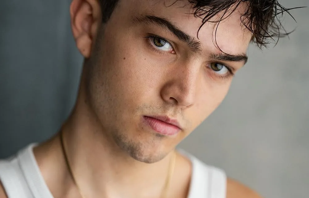 Cameron James-King Biography: Movies & TV Shows, Age, Height, Net Worth, Parents, Girlfriend, Awards