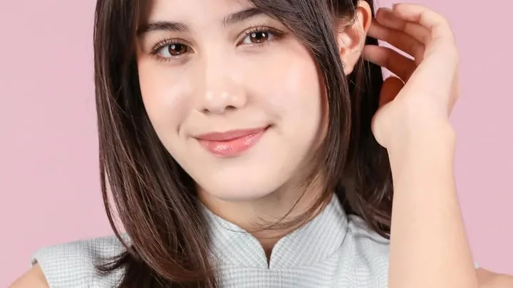 Nicole Rossi Biography: Age, Parents, Net Worth, Height, Siblings, Songs, Movies, Boyfriend, Instagram