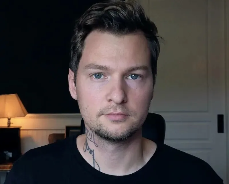 Christian Linke Biography: Age, Net Worth, Parents, Fiancèe, Instagram, Awards, Height, Gaming