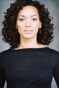 Karen Holness - Biography
