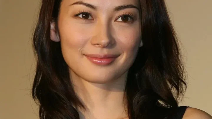 Misaki Itō Biography: Ethnicity, Height, Net Worth, Age, Parents, Real Name, Husband, Movies