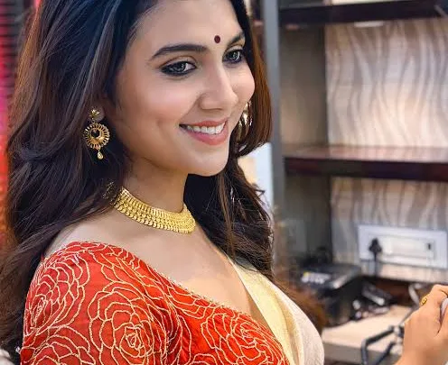 Rajnandini Paul Biography: Age, Height, Net Worth, Parents, Movies & TV Shows, Awards, Partner, Instagram
