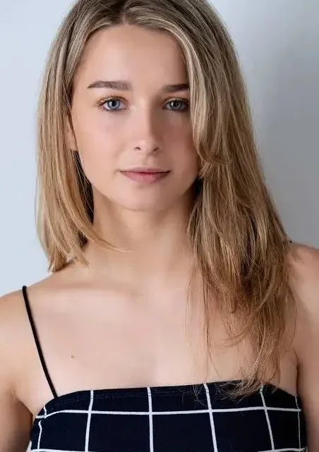 Erin Pitt Biography: Height, Net Worth, Parents, Age, Siblings, Movies, Awards, Boyfriend