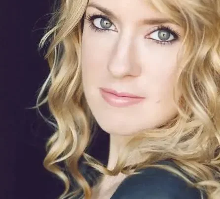 Kim Yates Biography: Parents, Ethnicity, TV Shows, Net Worth, Age, Movies, Husband, Height