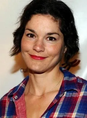 Heather Goldenhersh Biography: Husband, Age, Parents, Net Worth, Kids, Movies & TV Shows, Siblings, Awards