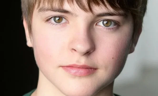 Bryce Robinson Biography: Net Worth, Parents, Height, Girlfriend, Age, Movies, Ethnicity