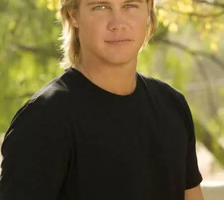 Shane Van Dyke Biography: Height, Net Worth, Wife, Age, Parents, Movies, Ethnicity, Awards
