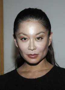 Jennifer Tung - Biography