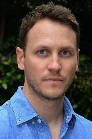 Kyle Davis - Biography
