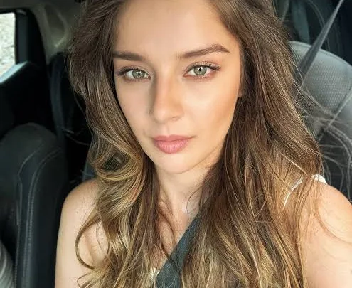Ecem Çalhan Biography: Age, Net Worth, Parents, Movies & TV Shows, Career, Husband