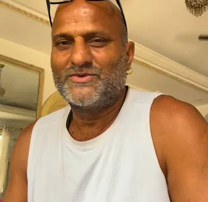Pradeep Kabra Biography: Wife, Age, Kids, Height, Net Worth, Parents, Movies & TV Shows, Siblings