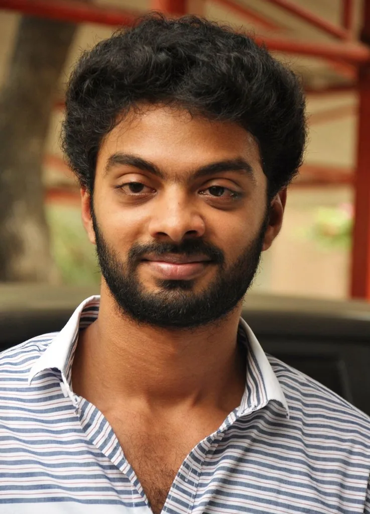Vinoth Kishan - Biography