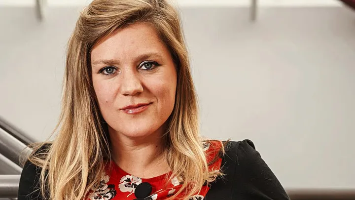 Olivia Poulet Biography: Age, Husband, Height, Net Worth, Parents, Movies & TV Shows, Siblings