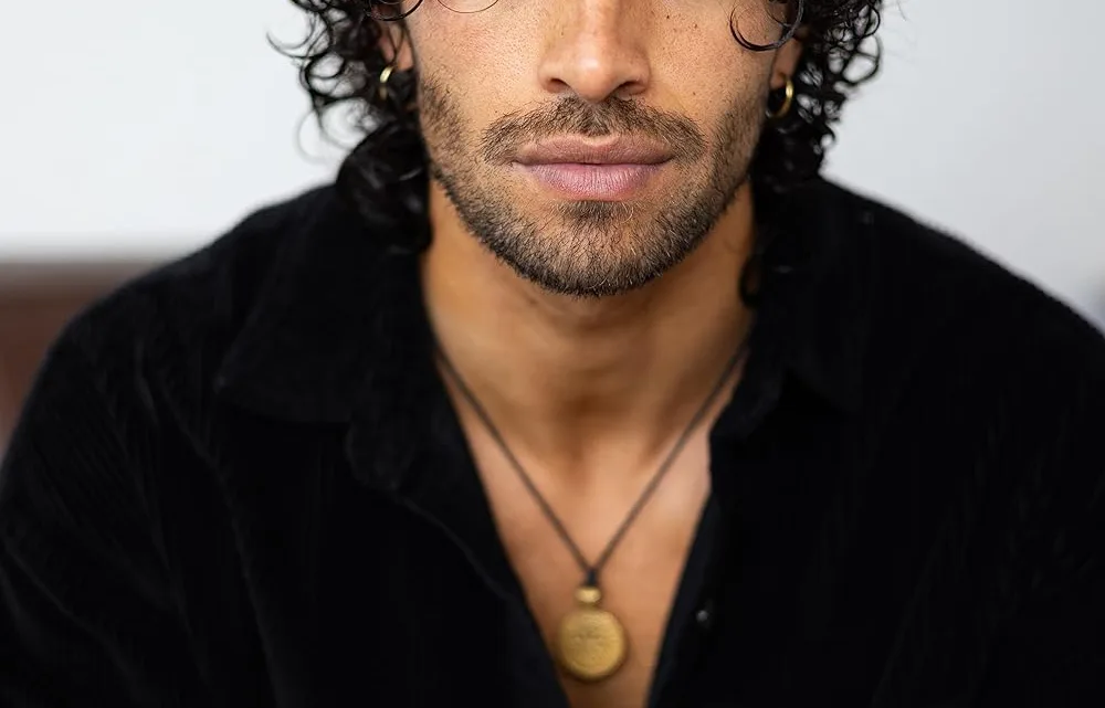 Jordi Webber Biography: Age, Girlfriend, Parents, Net Worth, Height, Movies & TV Shows, Songs
