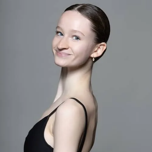 Melanie McIntire Biography: Age, Net Worth, Parents, Boyfriend, Ethnicity, Height, Awards