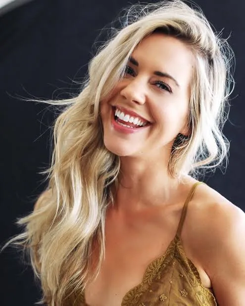 Samantha Cope - Biography