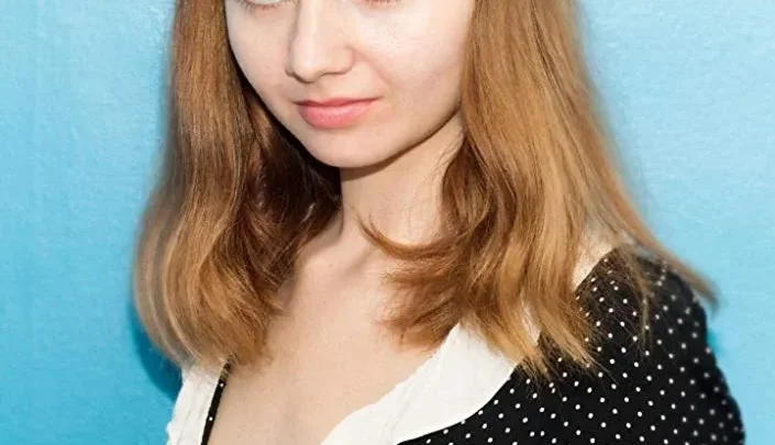 Parker Love Bowling Biography: Husband, Net Worth, Height, Parents, Movies, Instagram, Awards