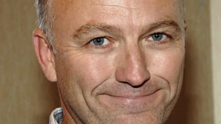 James McGowan Biography: Wife, Age, Kids, Height, Net Worth, Parents, TV Shows
