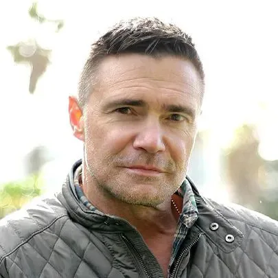 Jeremy Lindsay Taylor Biography: Movies & TV Shows, Parents, Age, Wife, Kids, Height, Net Worth, Wiki, Siblings