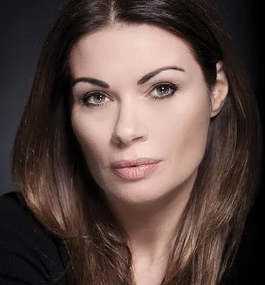 Alison King Biography: Daughter, Age, Height, Net Worth, Parents, Movies & TV Shows, Partner