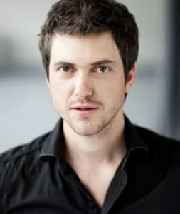 Maxim Gaudette - Biography