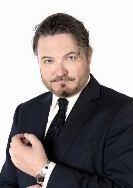 Lee Tockar - Biography