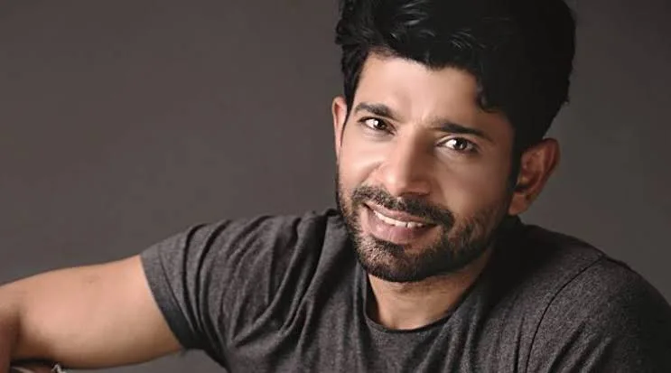 Vineet Kumar Singh - Biography
