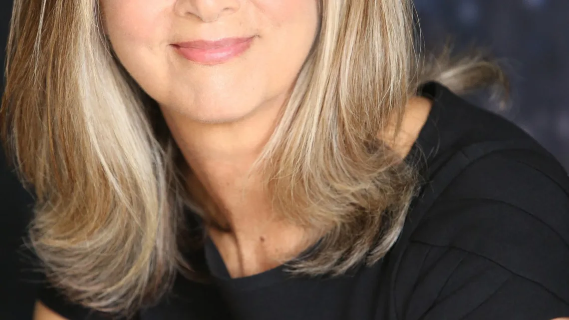 Dani Minnick Biography: Age, Net Worth, Parents, Kids, Movies & Career, Husband