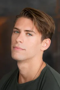 Griffin Freeman - Biography