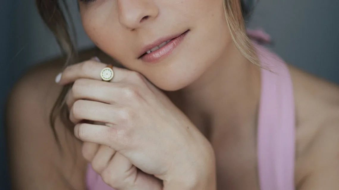 Annika Foster Biography: Age, Net Worth, Movies, Screenwriting, Career, Husband, TV Shows