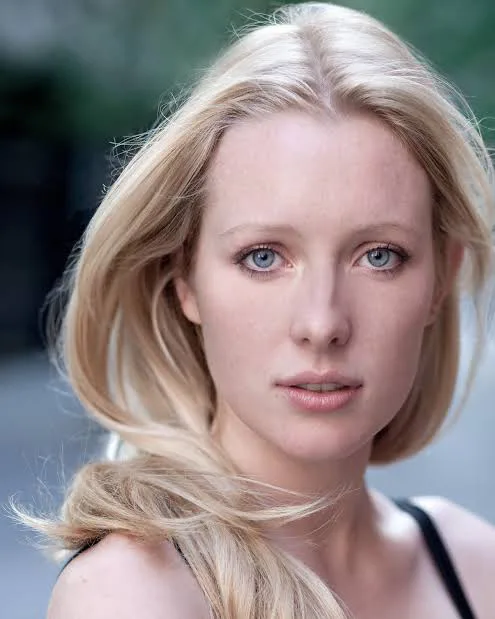Alice Orr-Ewing Biography: Age, Height, Husband, Kid, TV Shows, Net Worth, Parents, Movies, Real Name, Ethnicity