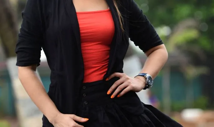 Samiksha Bhatnagar Biography: Age, Height, Net Worth, Movies & TV Shows, Husband, Instagram