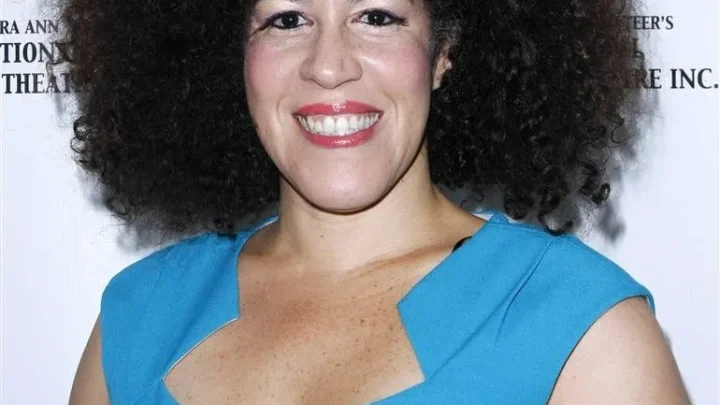 Rain Pryor Biography: Parents, Awards, Net Worth, Height, Age, Movies, Husband, Ethnicity , Songs